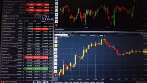 仮想通貨初心者が知っておくべき販売所と取引所の違いは？